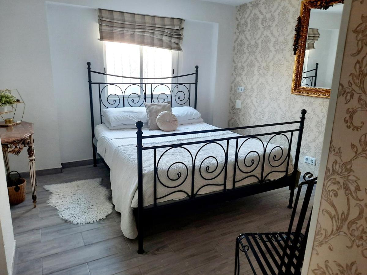 Fabulous Detached Large Villa 5 Bedrooms 3 Bathrooms Backing Onto Villamartin Golf Course ภายนอก รูปภาพ