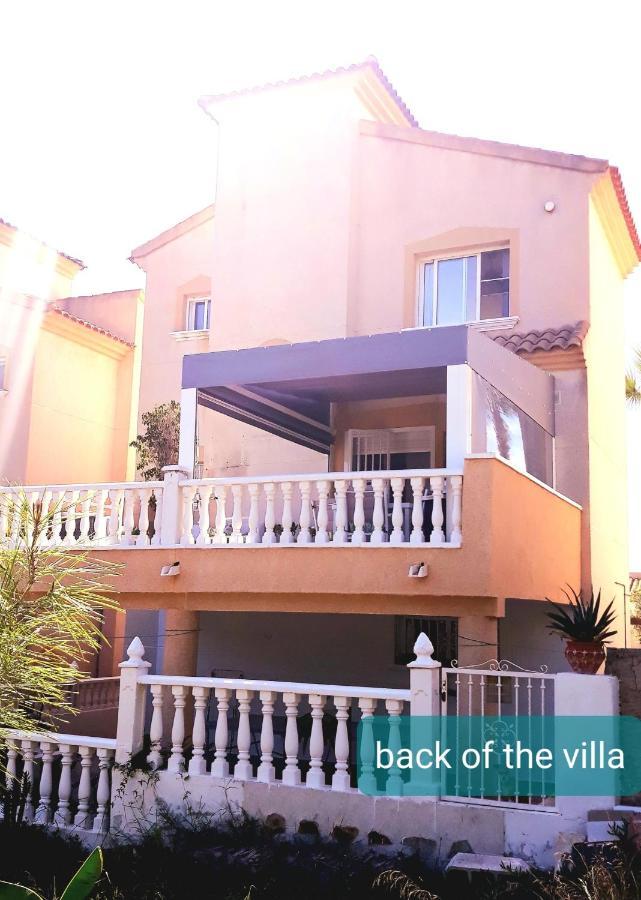 Fabulous Detached Large Villa 5 Bedrooms 3 Bathrooms Backing Onto Villamartin Golf Course ภายนอก รูปภาพ